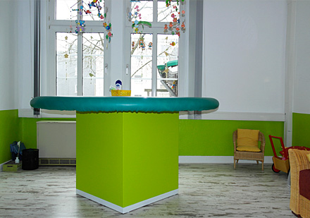 adebarhebammenpraxis_spieletisch